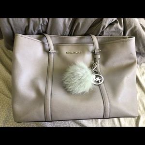 MK • Shoulder Tote